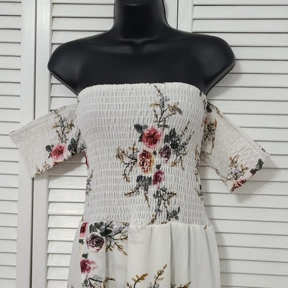 NEW XL Floral Off the Shoulder Maxi Dress - Picture 8 of 15